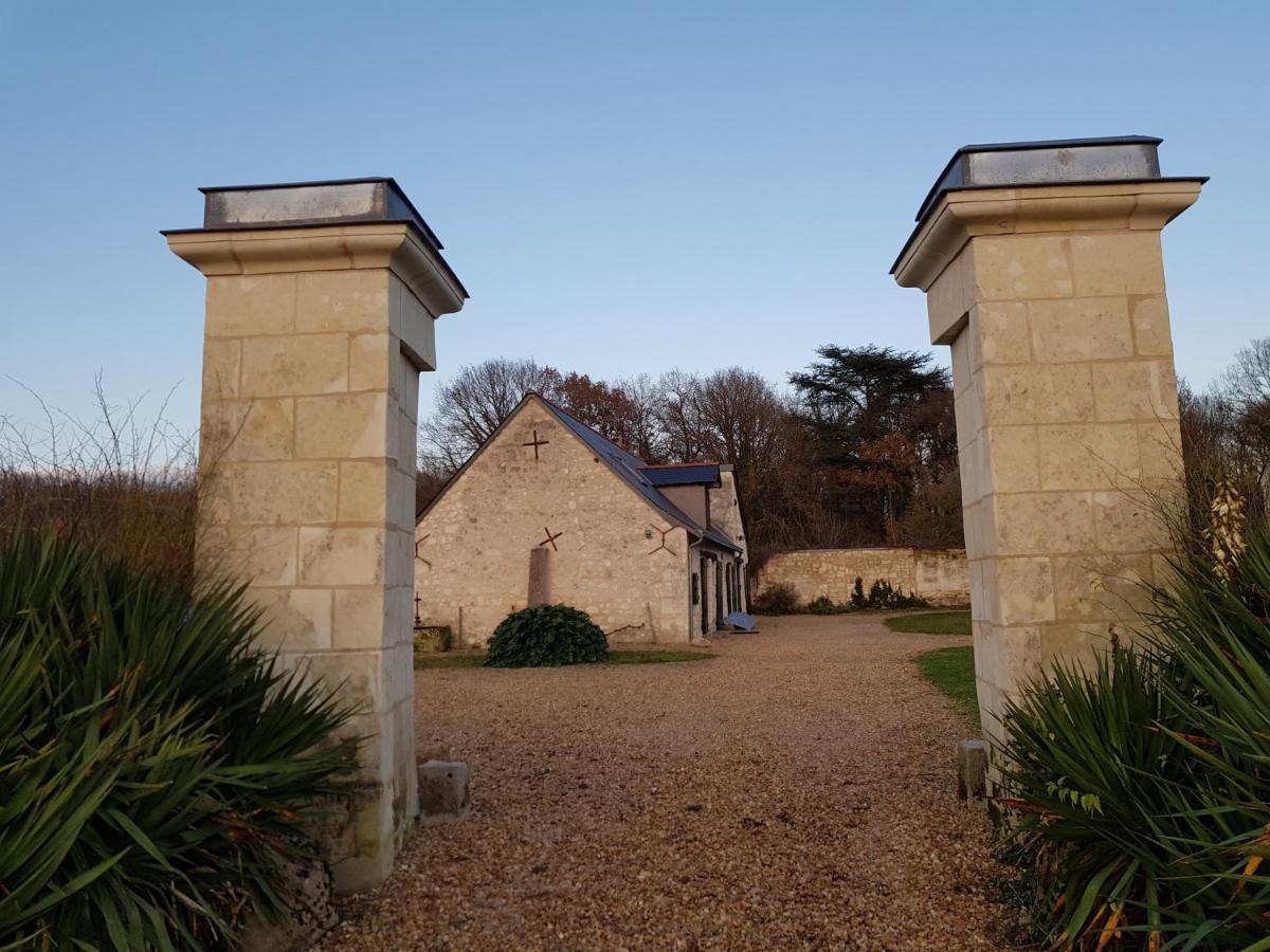 Chateau De Salvert - Gites Neuille Exterior photo